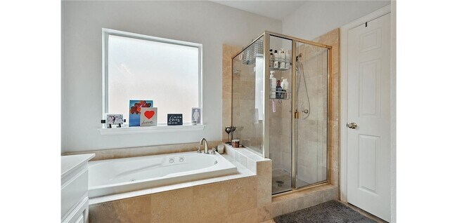 Building Photo - 7918 Ruskin Cir