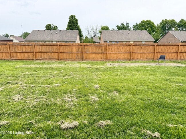 Building Photo - 254 E Davis St