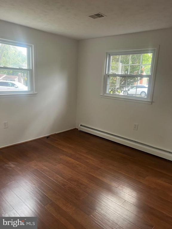 Building Photo - 13011 Kidwell Dr