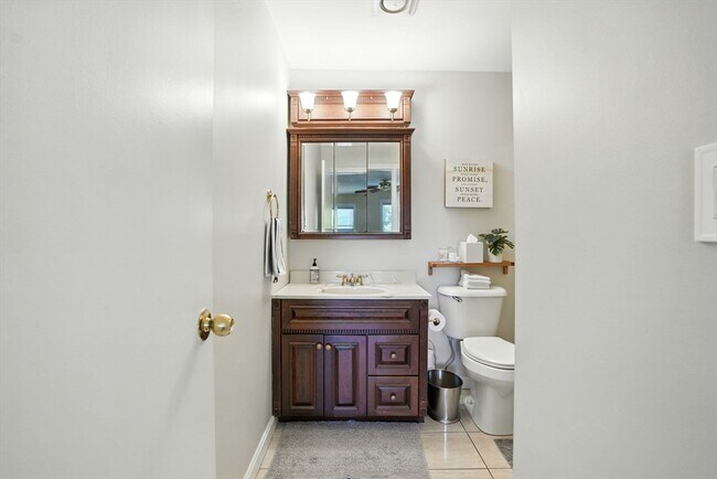 Building Photo - 3503 Tuckers Ln