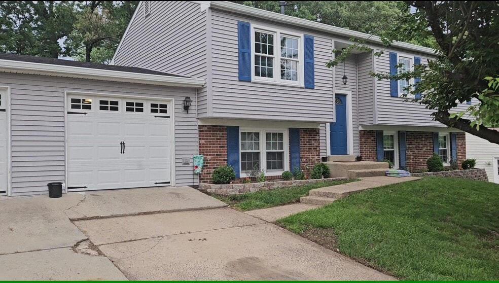 Building Photo - 207 N Cameron St