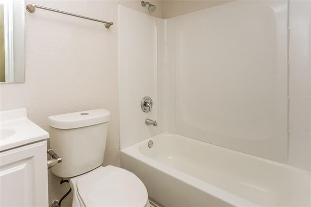 Building Photo - 204 S 3rd St