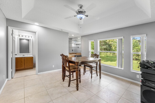 Building Photo - 14693 62nd Ct N