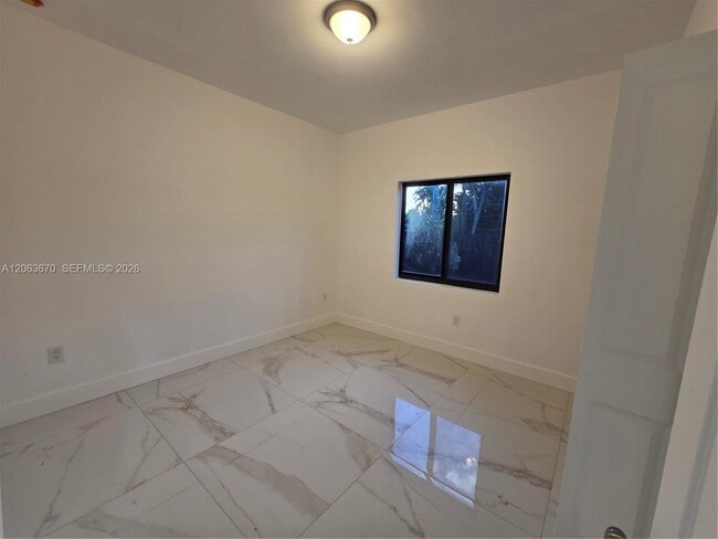 Building Photo - 14231 SW 286th St