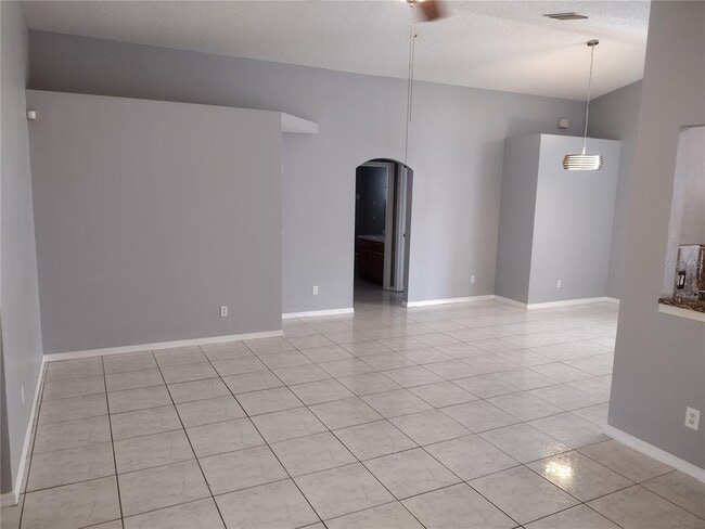 Building Photo - 2358 Blue Sapphire Cir