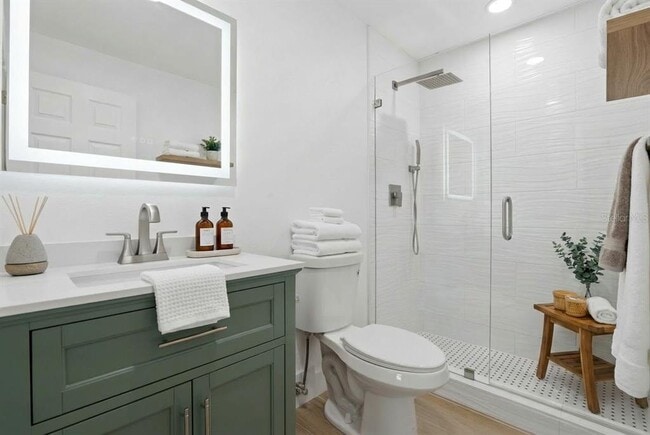 Building Photo - 4460 Oakley St