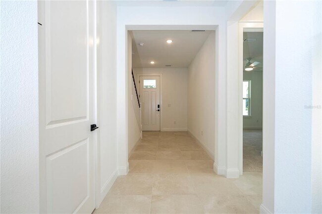 Building Photo - 2180 Forest Cir
