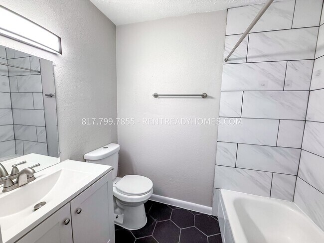 Building Photo - 3326 Scotch Moss Ln