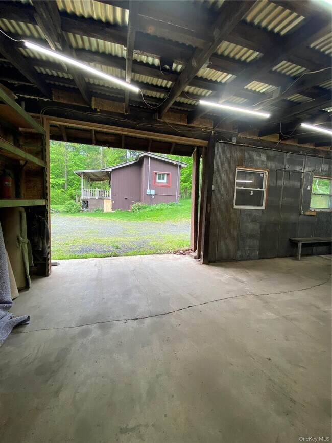 Building Photo - 74 Lamoree Rd