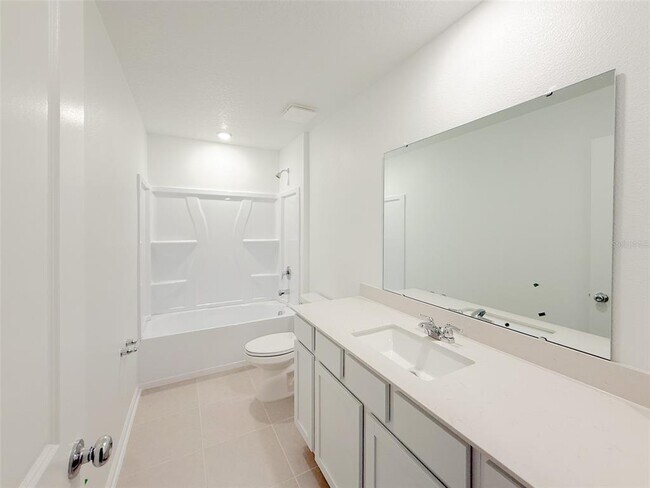 Building Photo - 4706 Golden Knight Blvd