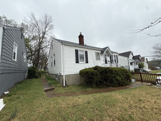 Building Photo - 7441 Calvin Ave