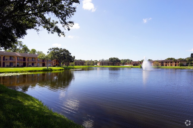Building Photo - Sandy Lane