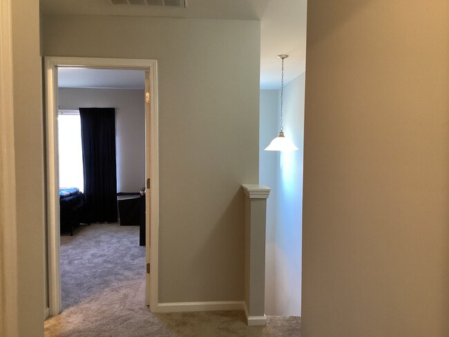 Building Photo - Gorgeous Four Bedroom Home in Northeast Co...