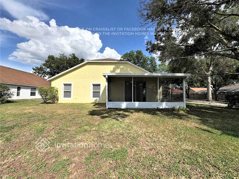 Building Photo - 19002 Weatherstone Dr