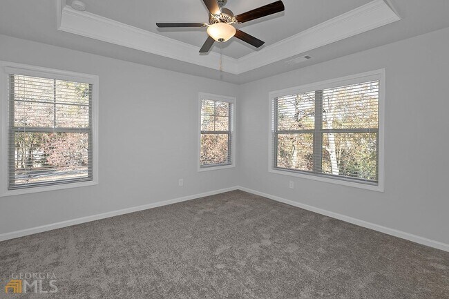 Building Photo - 5221 Pinnacle Walk Dr
