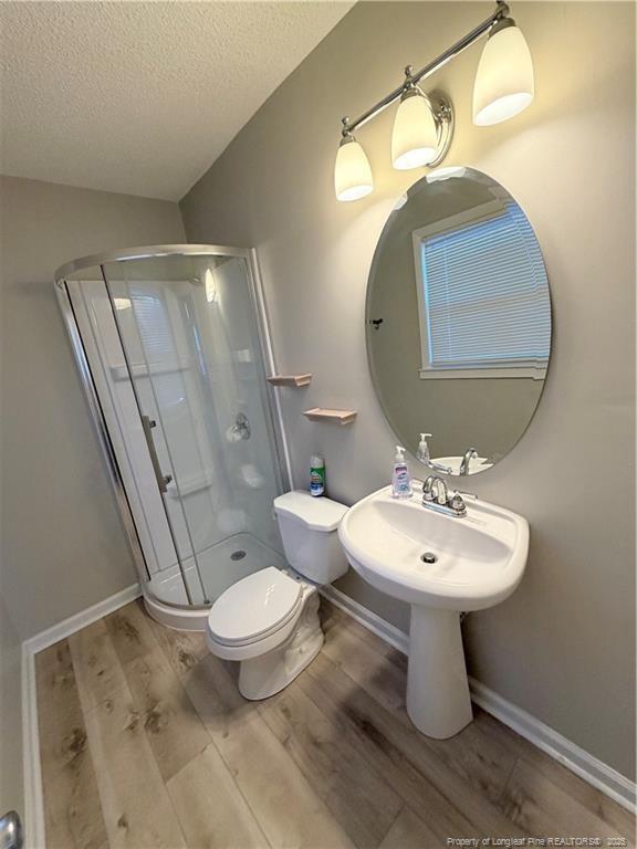 Building Photo - 4946 Pinewood Dr