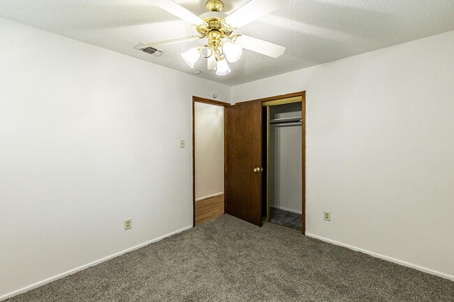 Building Photo - 5506 37th St