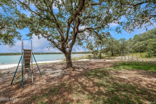 Building Photo - 2304 Aquarius Dr