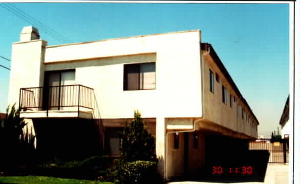 Primary Photo - 16001 S Denker Ave