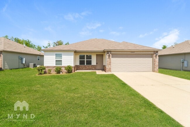 Building Photo - 12405 Solandra Cir