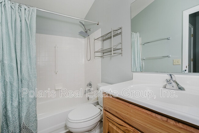 Building Photo - 4540 Village Ct