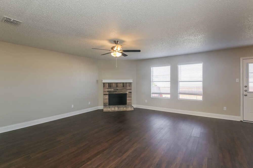 Building Photo - 1476 Hickory Creek Ln