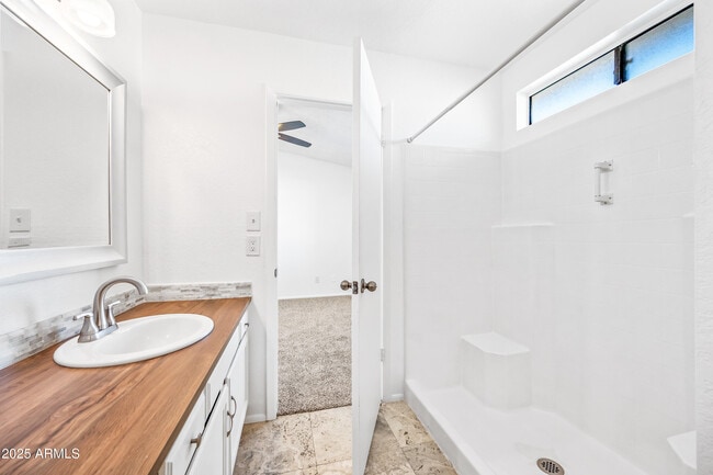 Building Photo - 3060 E John Cabot Dr