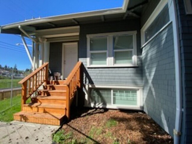 Building Photo - 1151904