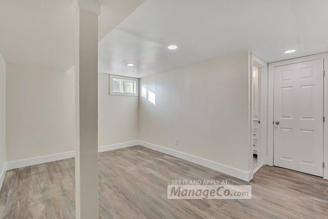 Building Photo - Freshly Renovated Clearfield Rambler | Move-In Ready