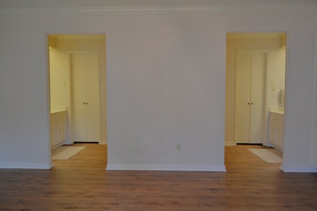 Building Photo - Charming 2 Bed, 2 Bath Home in Waco - Perf...