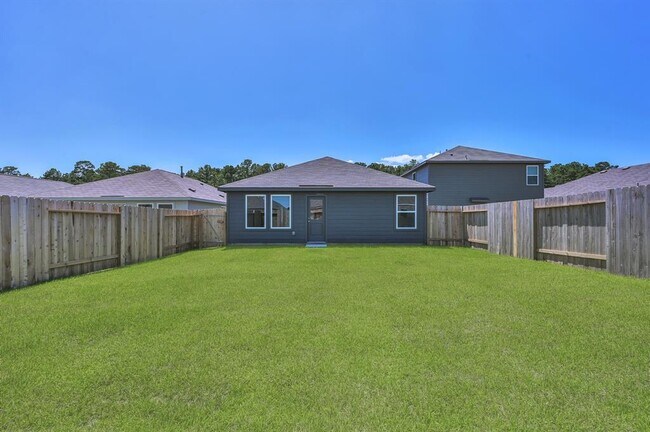 Building Photo - 31346 Black Cherry St