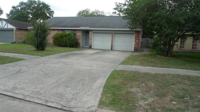 Building Photo - 11311 Verlaine Dr
