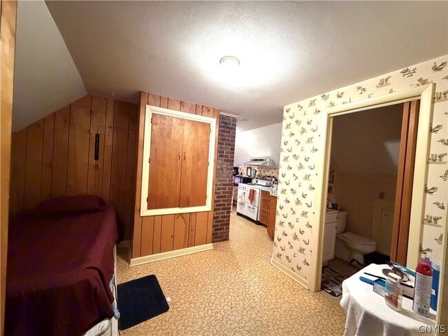 Building Photo - 21 Otter Creek Pl