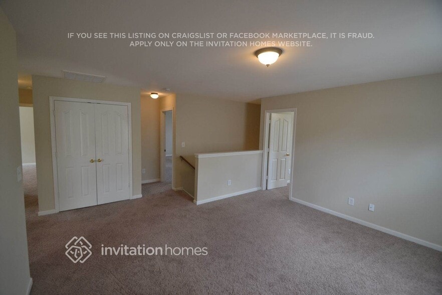 Building Photo - 3013 Saphire Ln