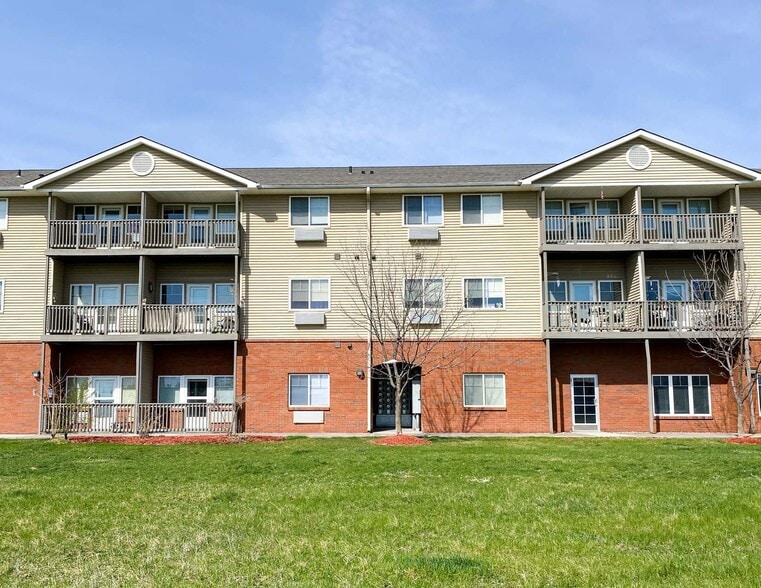 Building Photo - 7301 Q St
