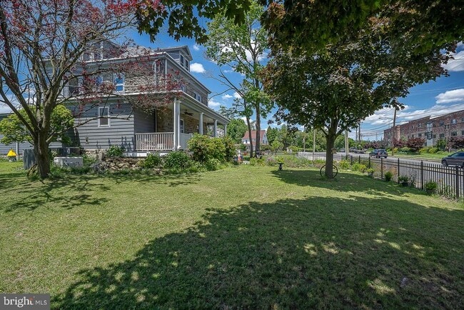 Building Photo - 7350 Ridge Ave