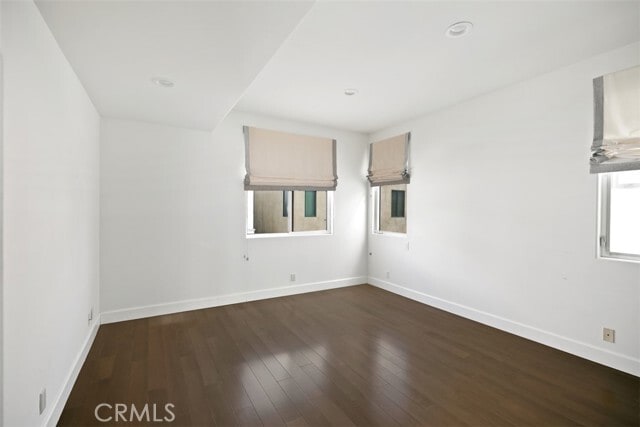 Building Photo - 614 Acacia Ave