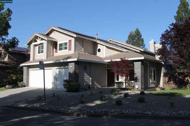 Building Photo - 600 Bourne Ct