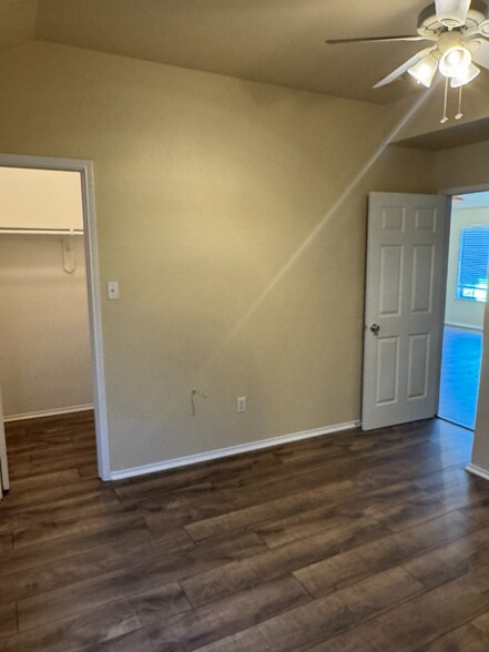 Building Photo - 129 Lindas Creek Ln