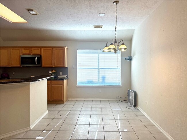 Building Photo - 16714 Bethan Glen Ln