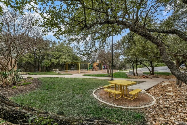 Building Photo - 101 King Elder Ln