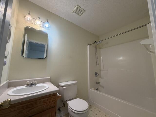 Building Photo - 2867 Shoffner Ave