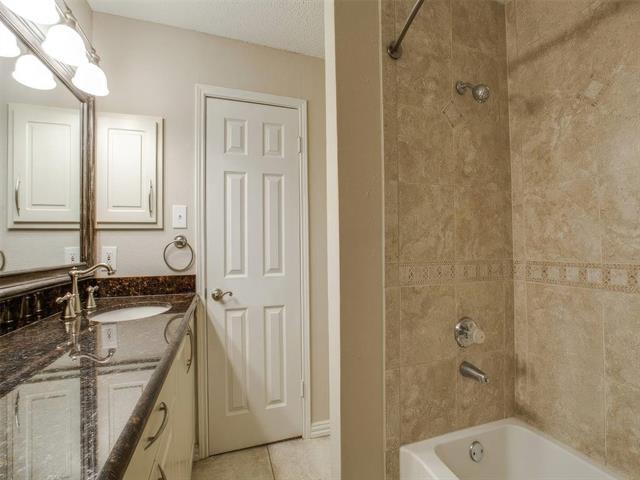 Building Photo - 2201 Wolf St