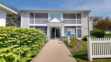 Building Photo - 2771 S Knightsbridge Cir
