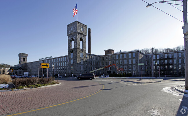 Primary Photo - Royal Mills Apartments