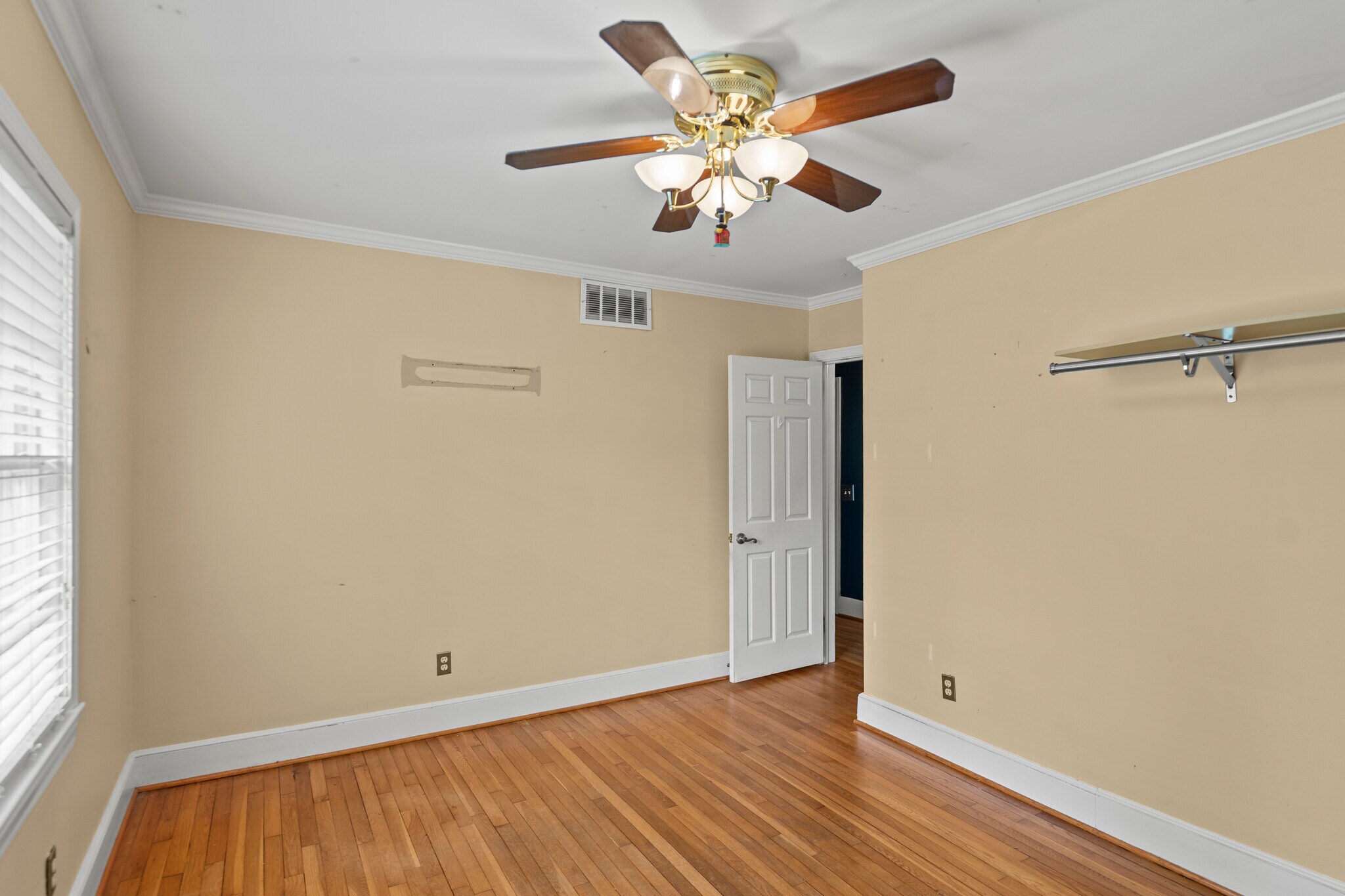 Building Photo - 514 S Cashua Dr
