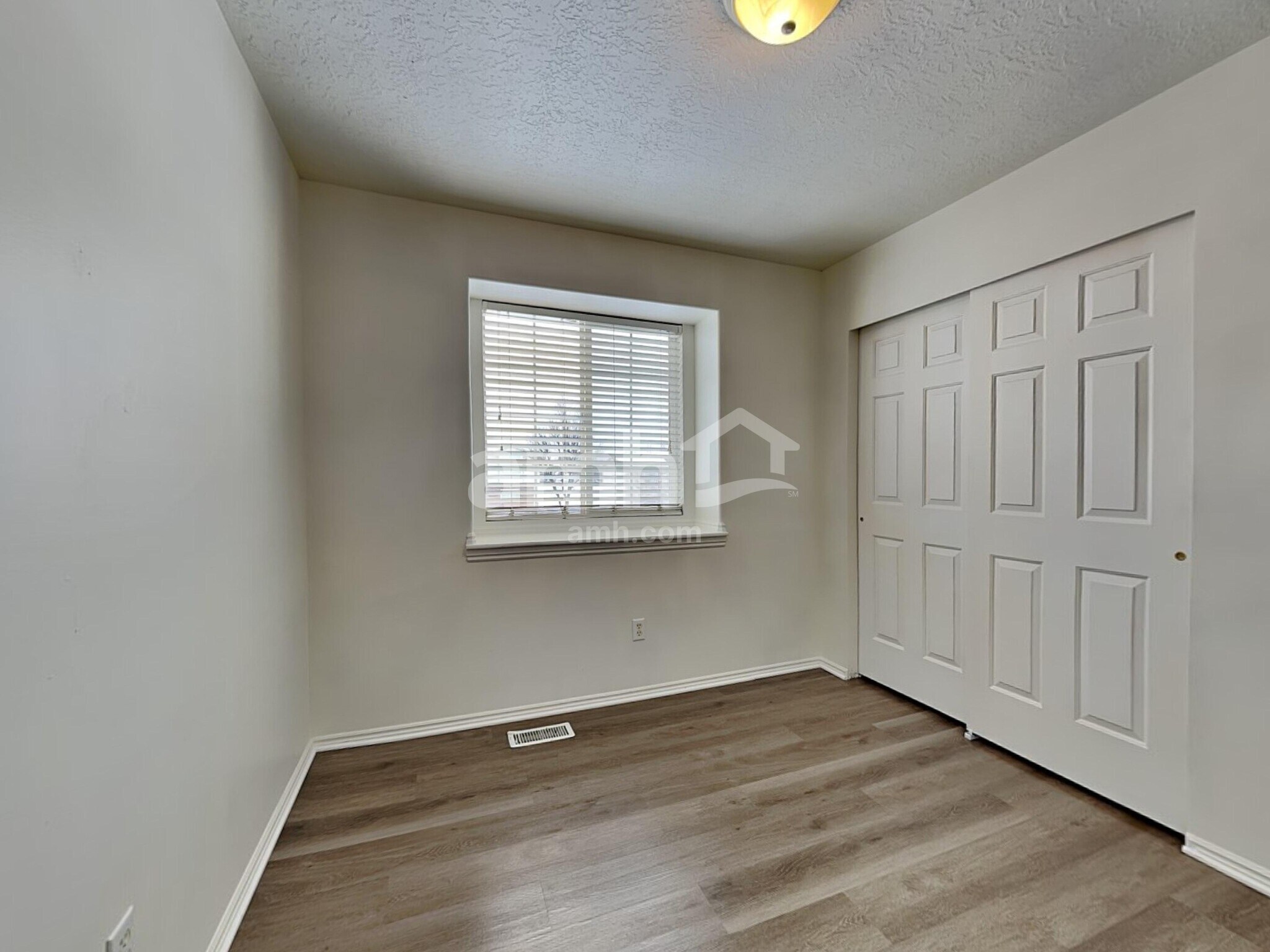 Building Photo - 3814 W 4750 S