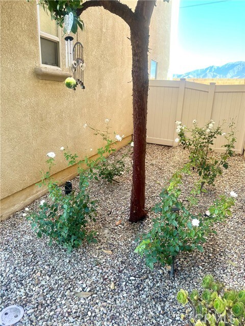 Building Photo - 1332 Rover Ln