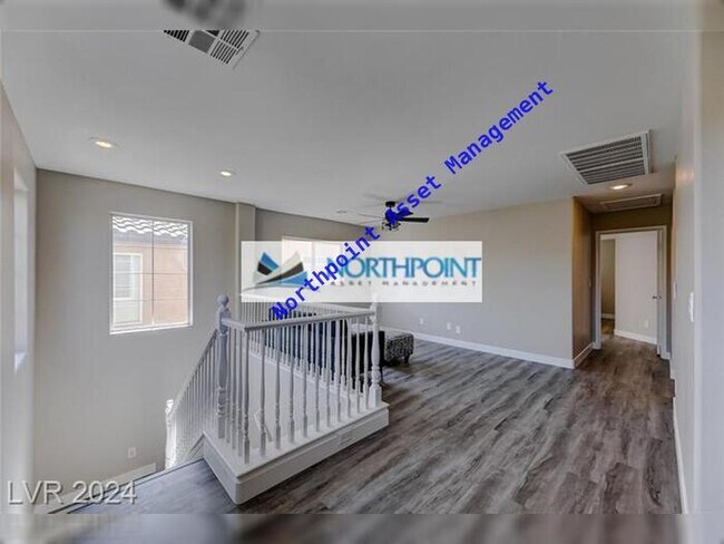 Building Photo - Quaint House Near the M Resort