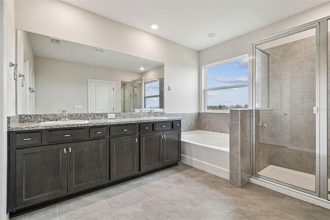 Building Photo - 3827 Sunny Spring Street